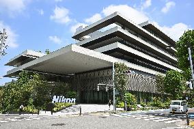 Nikon's appearance, logo, and signboard